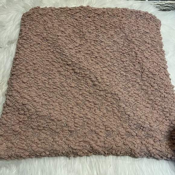 Popcorn Pillow Sham in soft rose color from Nordstrom. NWT - Picture 1 of 4